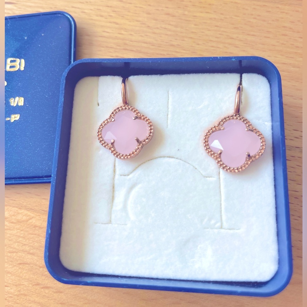 Four Leaf Clover Rose Quartz Cleef Drop Earrings Made in Italy